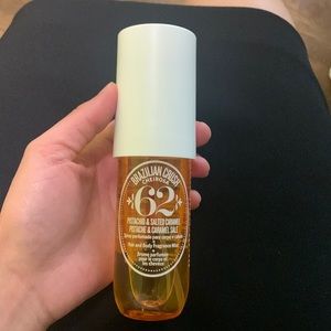 Brazilian Crush Pistachio and Salted Caramel Body Mist